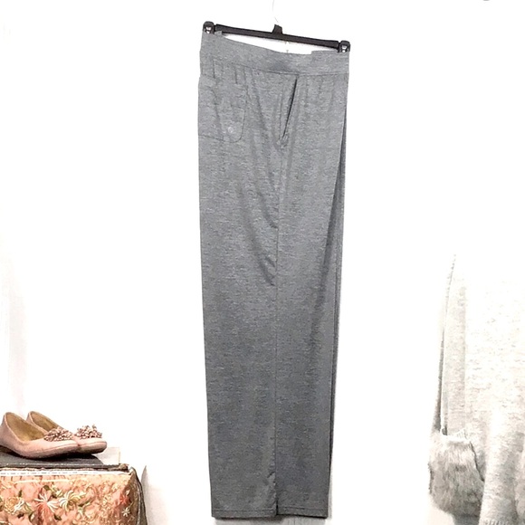 NWOT SKETCHERS Go Walk Grey Wide Straight Leg Four Pocket Activewear - Picture 1 of 9